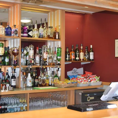 Готель Hinsley Hall 3*