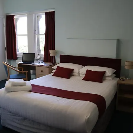 Hinsley Hall Hotell