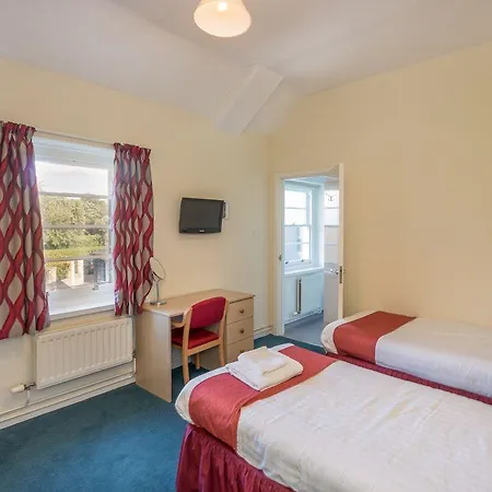 Hinsley Hall Hotel 3*