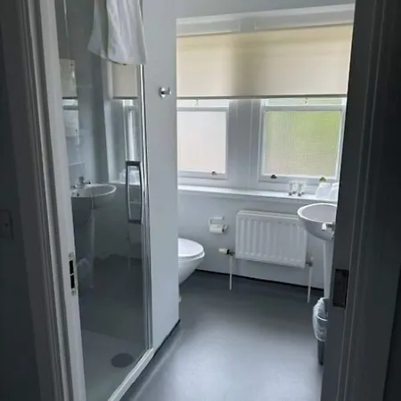 Hinsley Hall 3* Leeds (West Yorkshire)