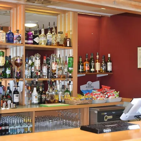 Hinsley Hall Leeds (West Yorkshire)