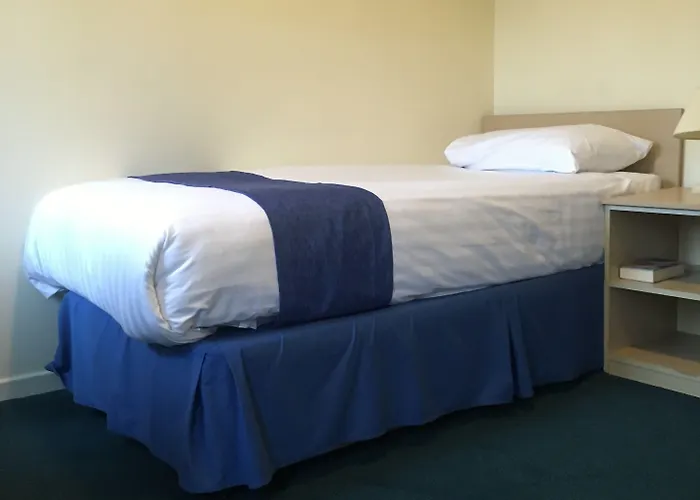 Hinsley Hall Hotel 3*